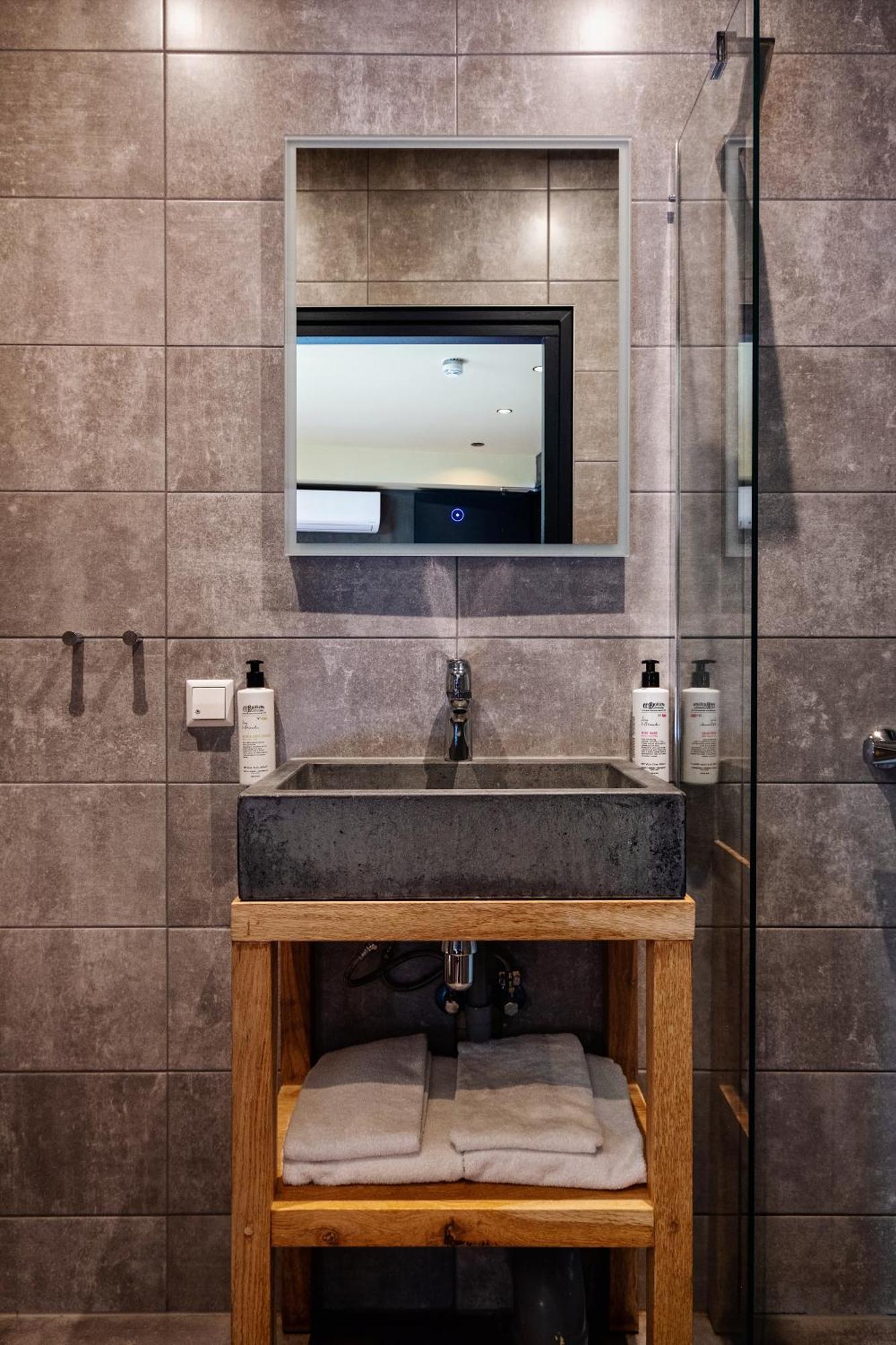 City Center Lodge Утрехт Экстерьер фото